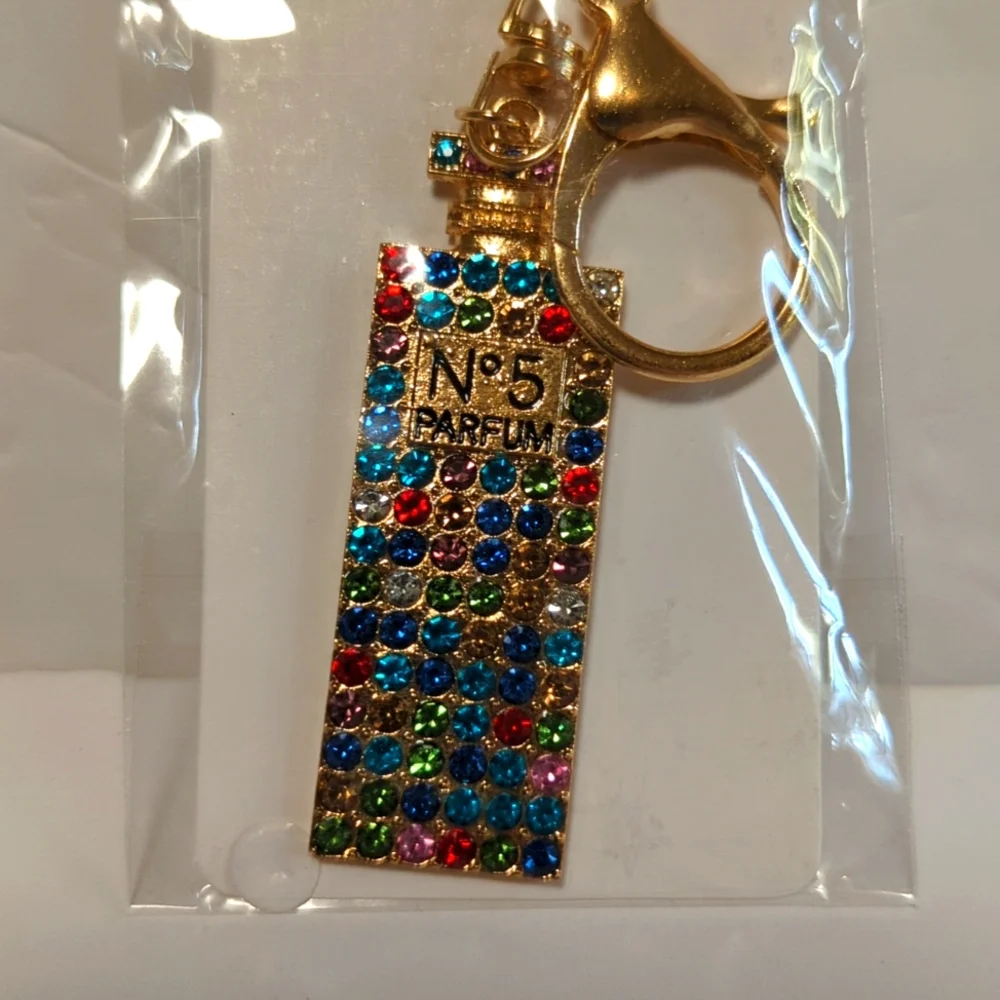 No 5 Parfum Jeweled key Chain Bag Charm
